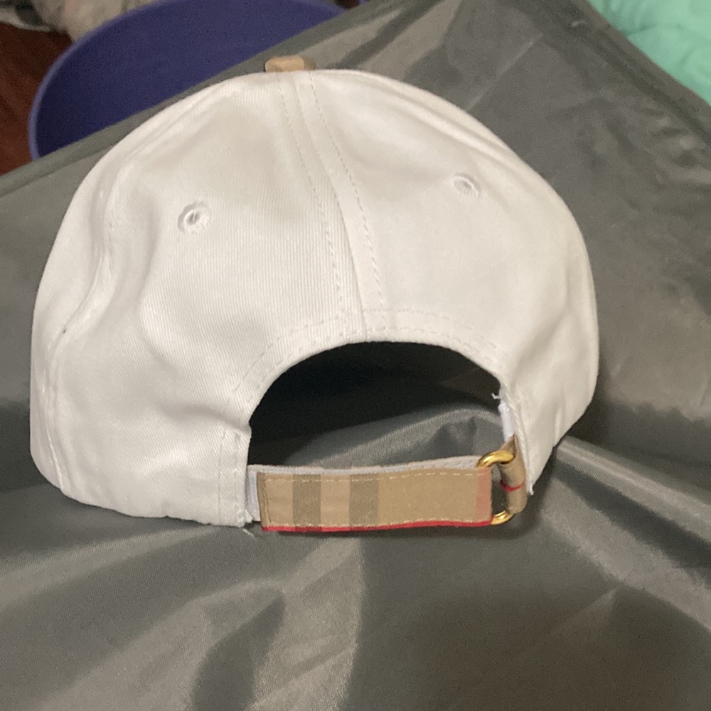 Baseball cap ๐งข - Picture 2 of 4